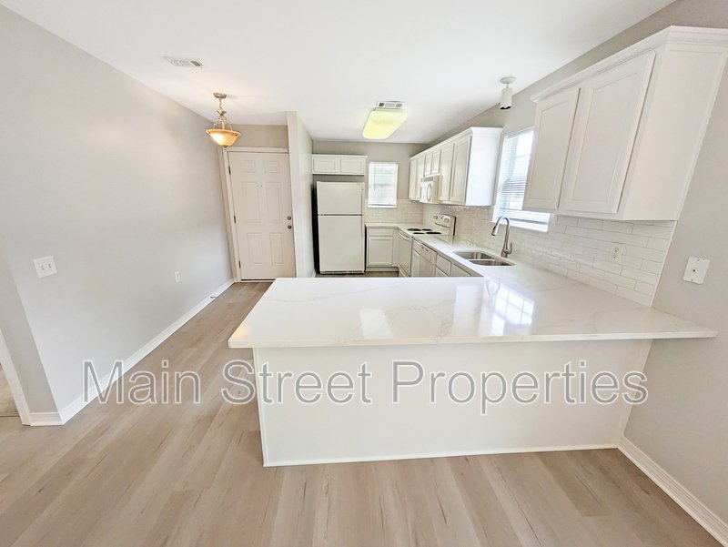 5915 Bilek Drive property image