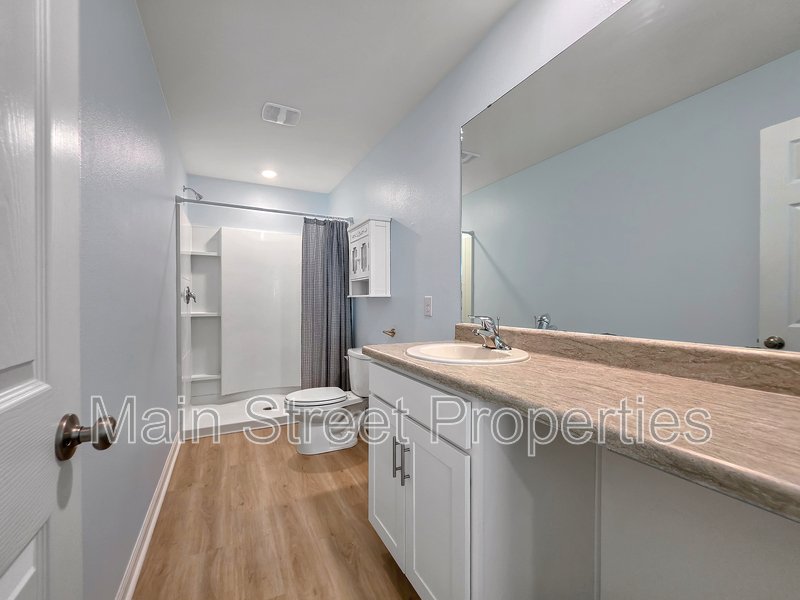 Bright property image