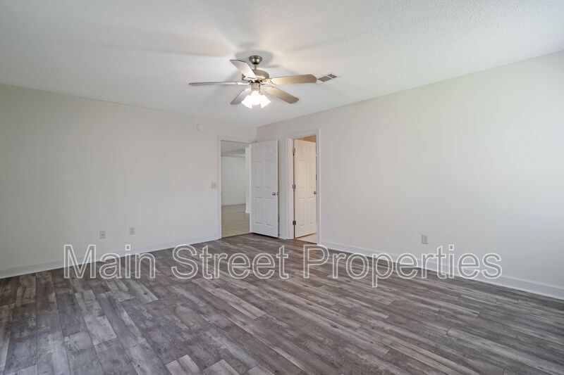 1301 Elliott Street property image