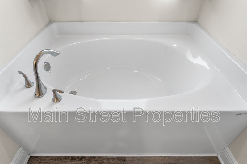 136 Polo Terrace property image