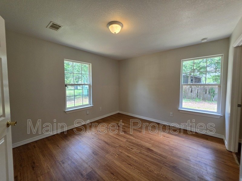 8510 Pond Avenue property image