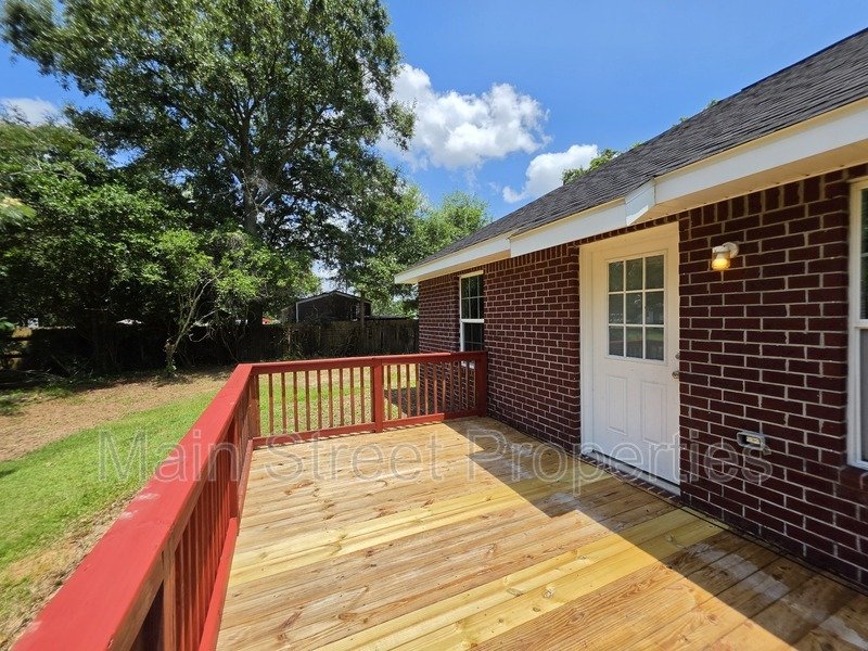 8510 Pond Avenue property image