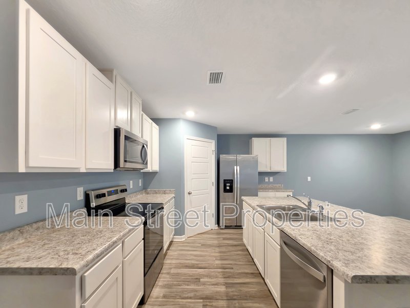 6138 Native Dancer Way property image