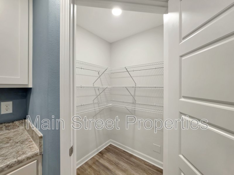 6138 Native Dancer Way property image