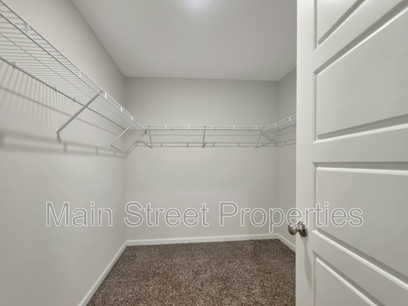 6138 Native Dancer Way property image