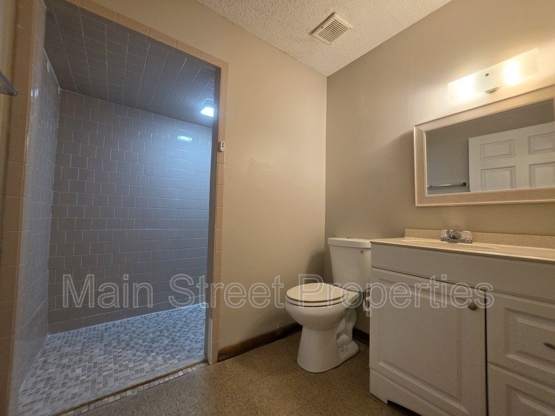 2014 Woodbury Drive property image